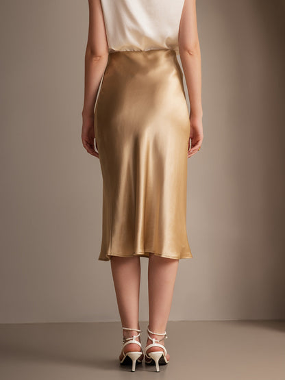 CLASSIC AND ELEGANT SILK SKIRT