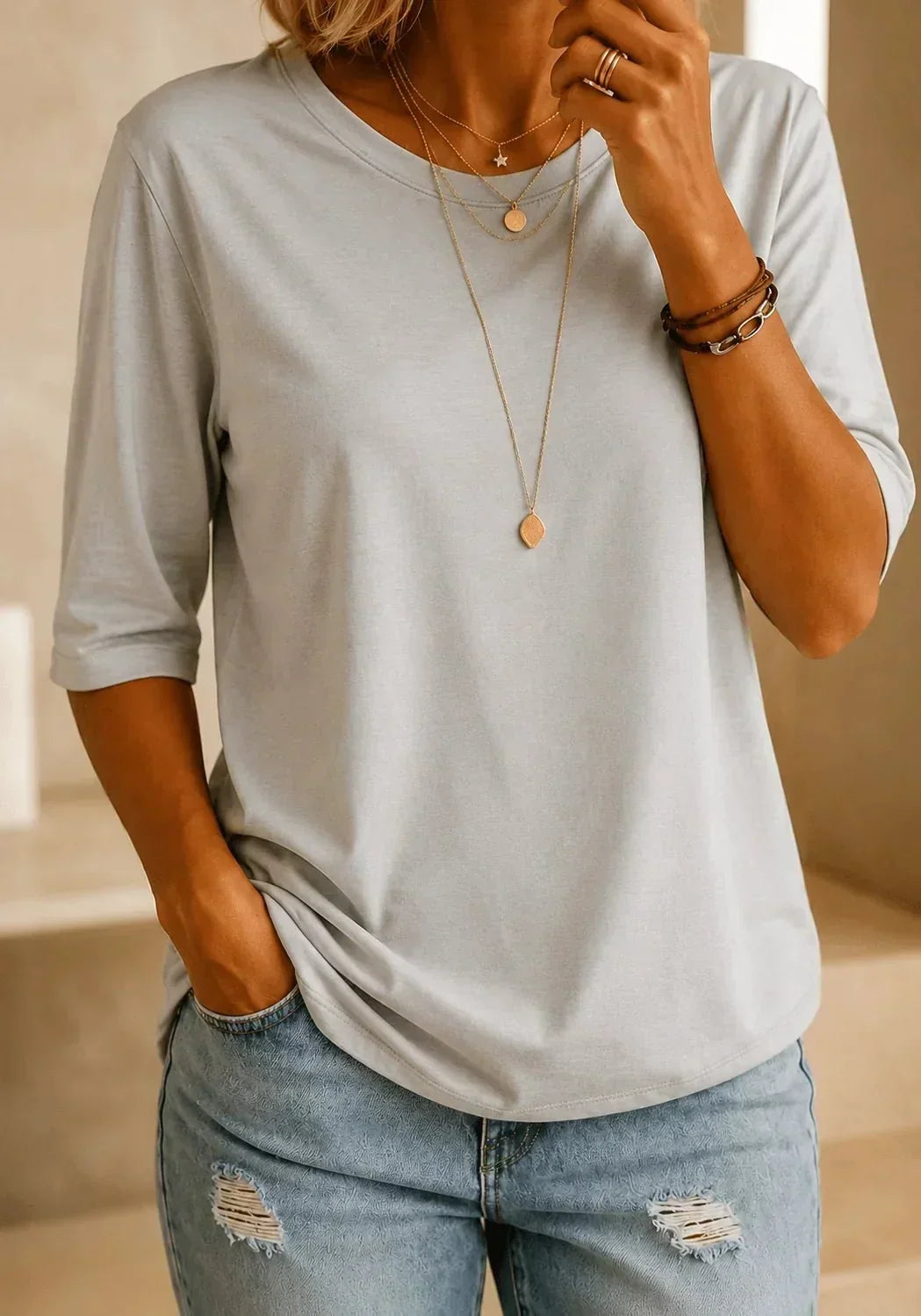 PHOEBE | ESSENTIAL COMFORT T-SHIRT