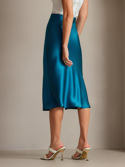 CLASSIC AND ELEGANT SILK SKIRT