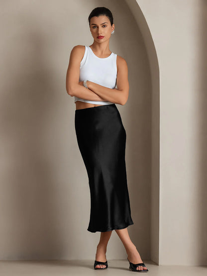 CLASSIC AND ELEGANT SILK SKIRT