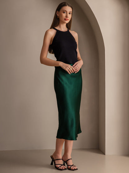 CLASSIC AND ELEGANT SILK SKIRT