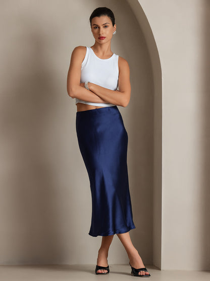CLASSIC AND ELEGANT SILK SKIRT