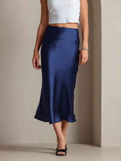 CLASSIC AND ELEGANT SILK SKIRT