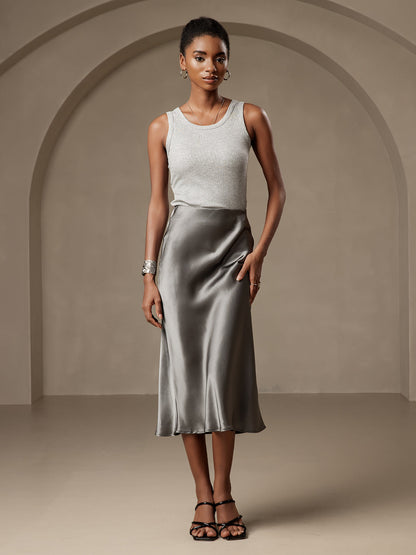 CLASSIC AND ELEGANT SILK SKIRT