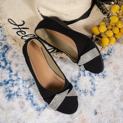 LIGHTWEIGHT AND MODERN WEDGE SHOES