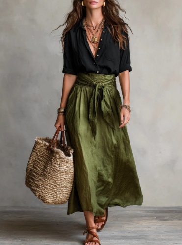 Catalina ™| Two-piece set: black shirt and olive green midi skirt