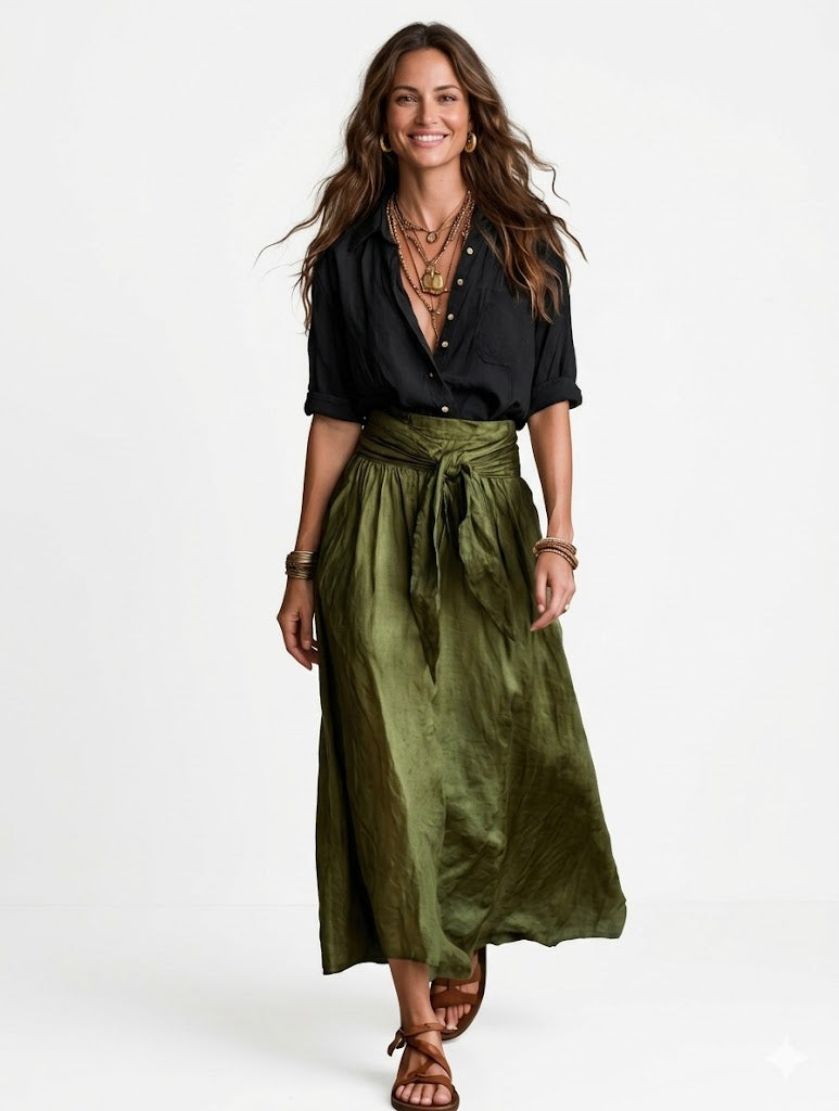 Catalina ™| Two-piece set: black shirt and olive green midi skirt