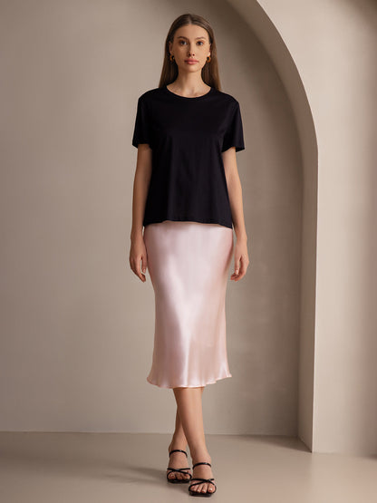 CLASSIC AND ELEGANT SILK SKIRT