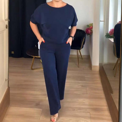 3-piece set consisting of a long cardigan, top, and trousers.
